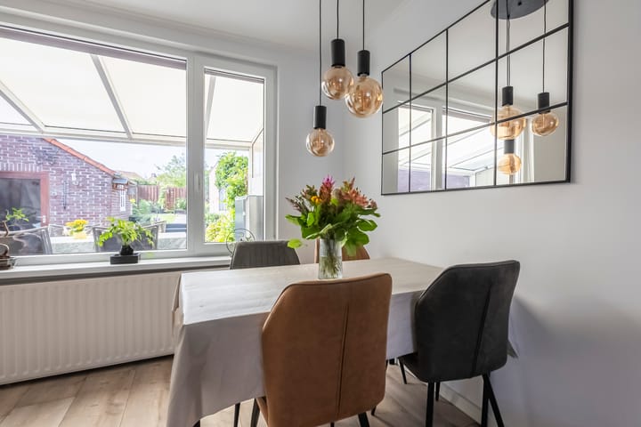 Photo 6 of Burg.Franssenstraat 43