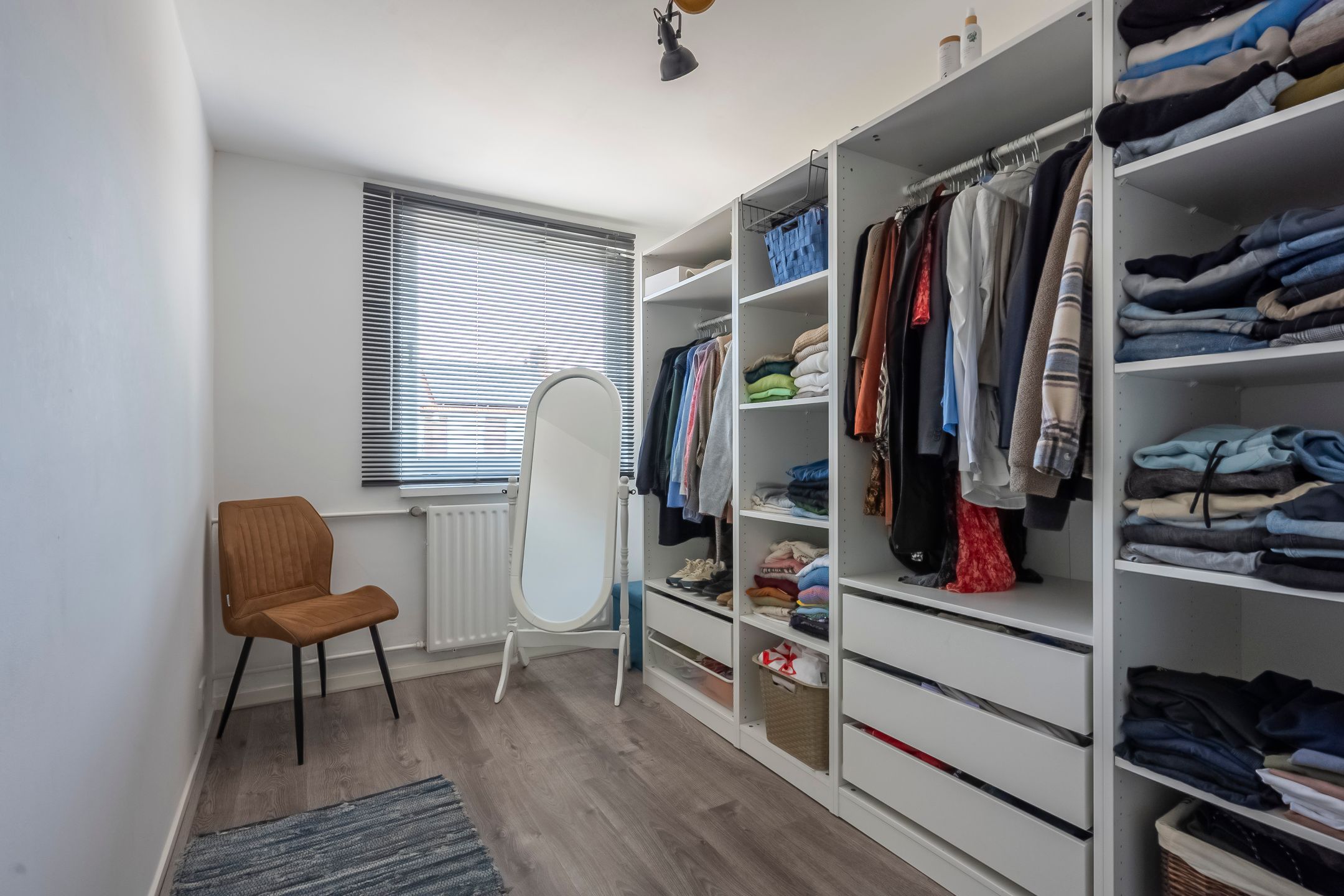 Foto 15 van Burg.Franssenstraat 43