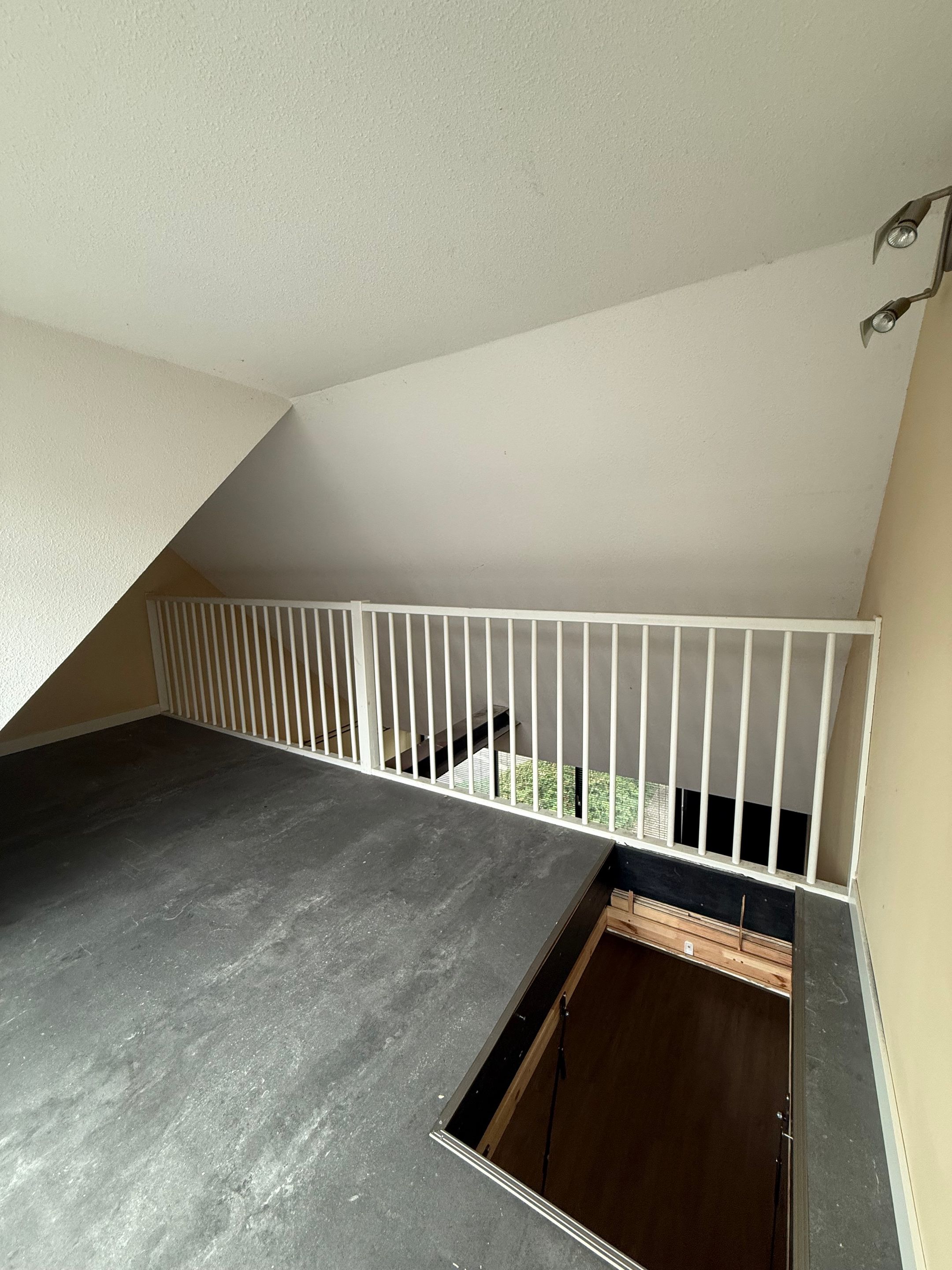 Photo 18 of Spuistraat 24-B