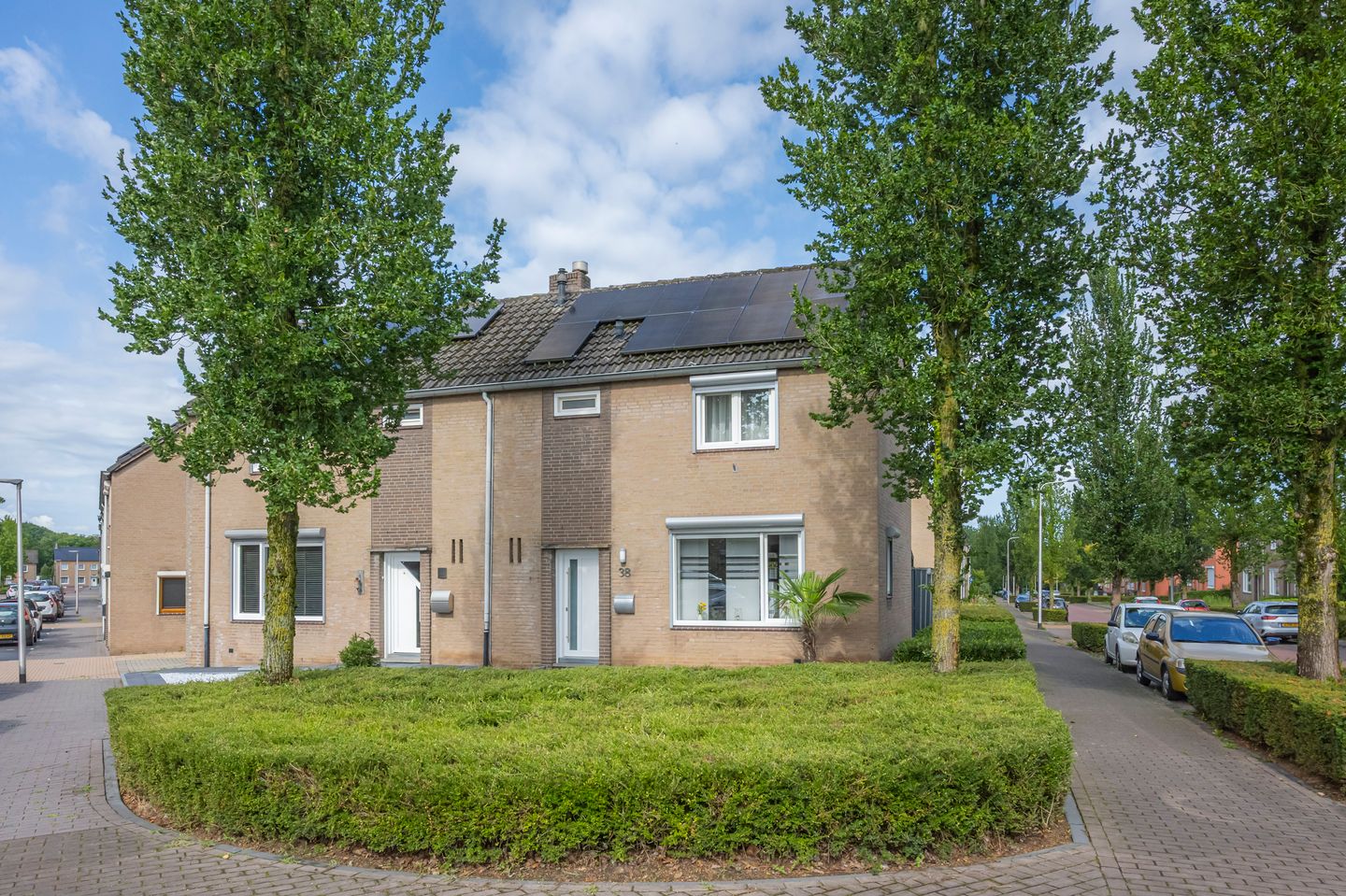 Foto 1 van Vroenstraat 38