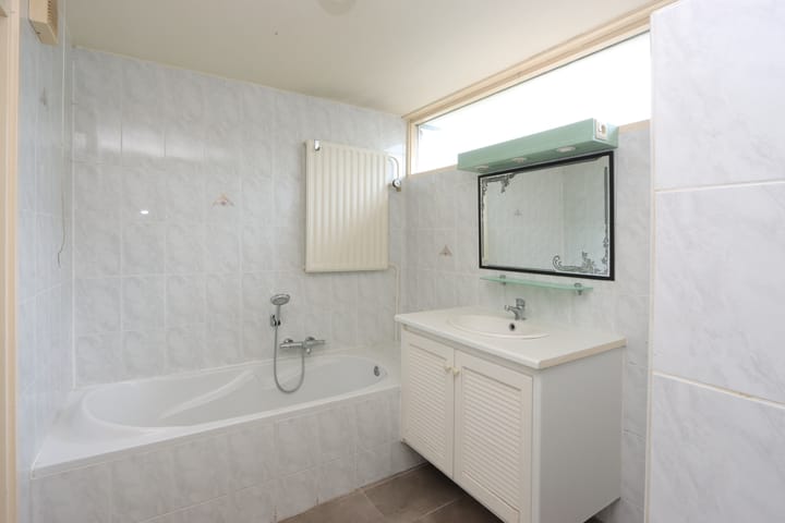 Foto 23 van Kreek 125