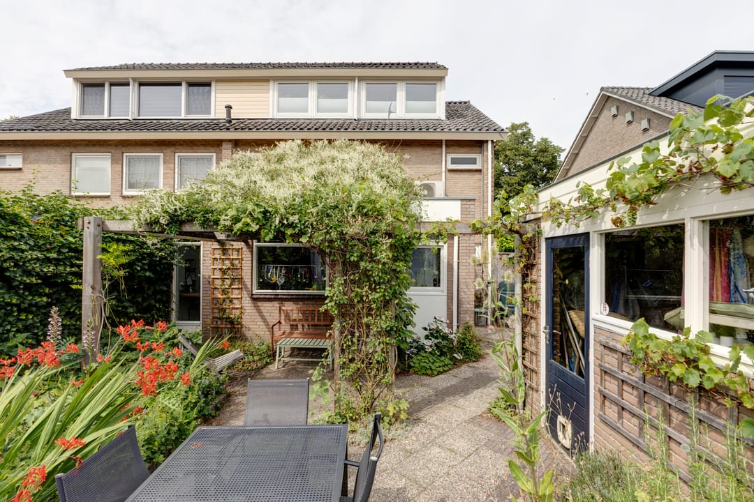 Foto 2 van Erasmuslaan 8