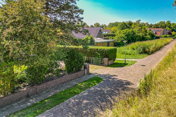 Foto 50 van Provincialeweg 1