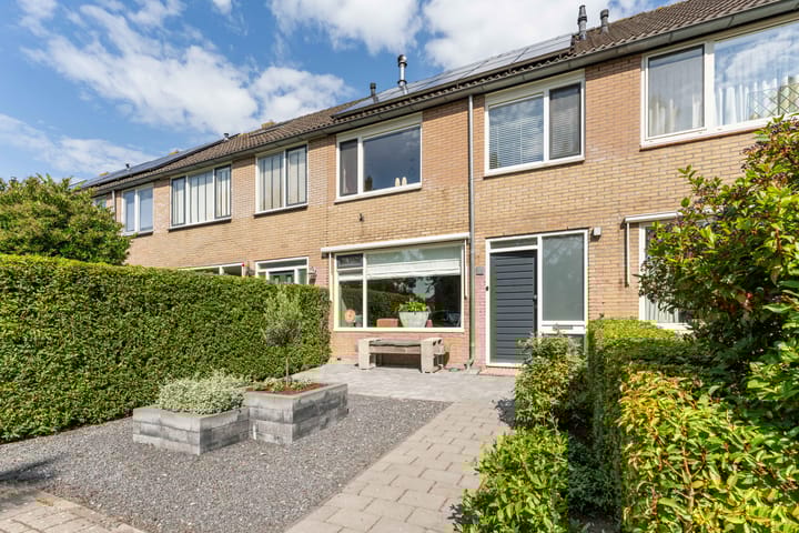 Foto 1 van Koningin Julianaweg 17