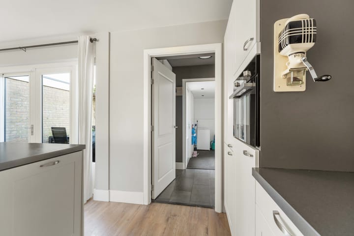 Foto 19 van Koningin Julianaweg 17