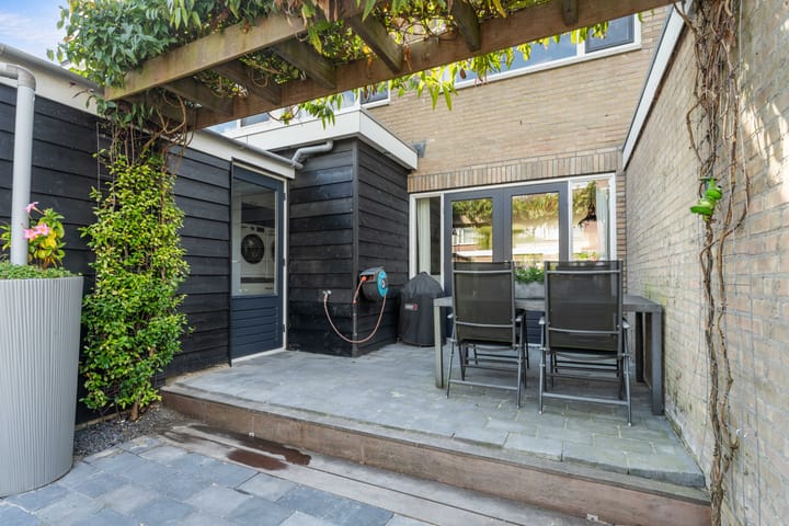 Foto 40 van Koningin Julianaweg 17