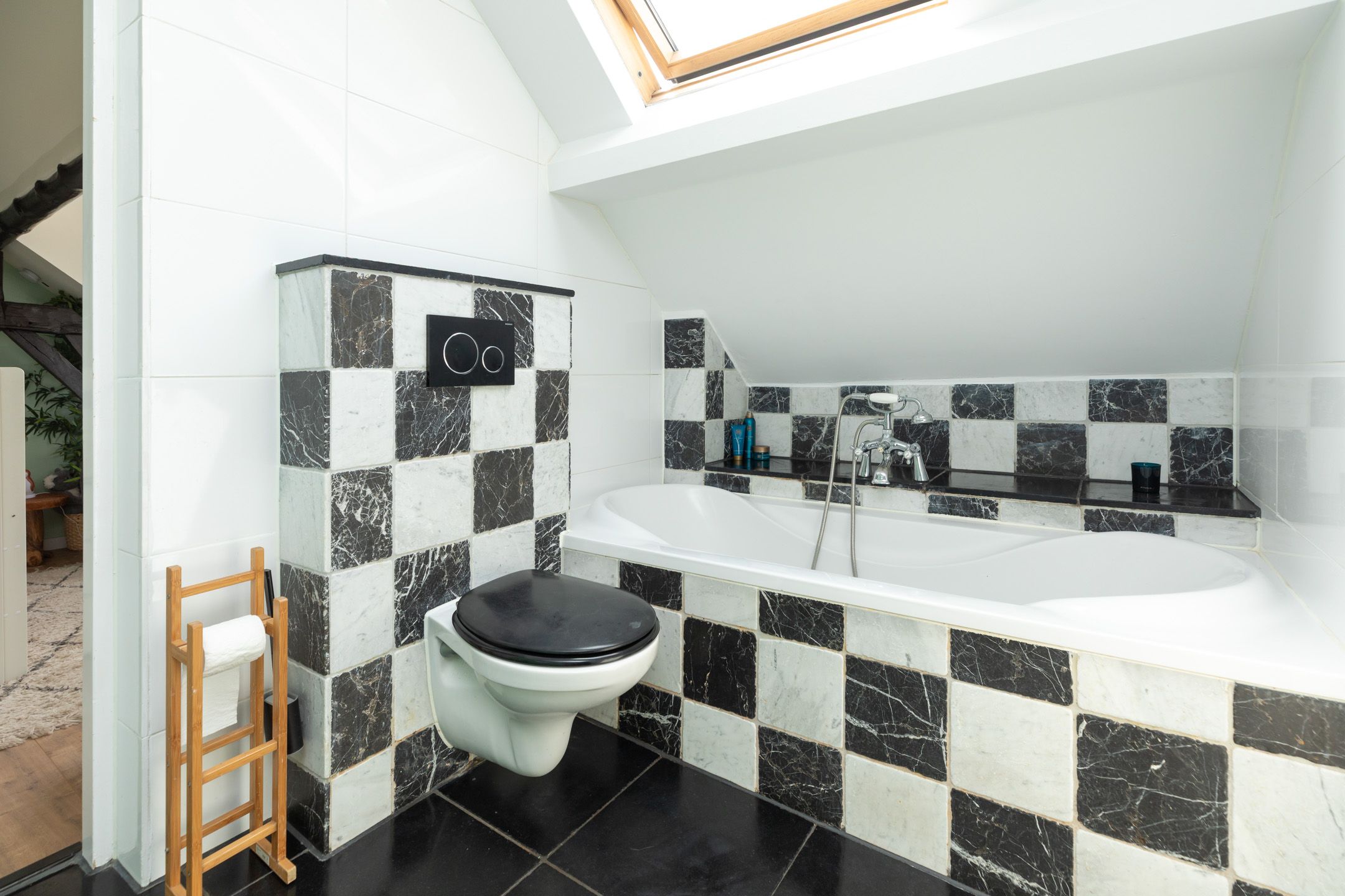 Foto 21 van Nieuw-Loosdrechtsedijk 127