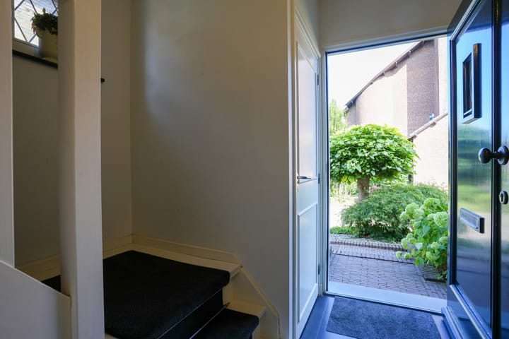 Foto 6 van Burg Strijkersstraat 7