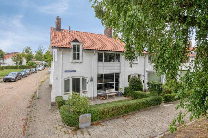 St Adelbertuslaan 1 main image