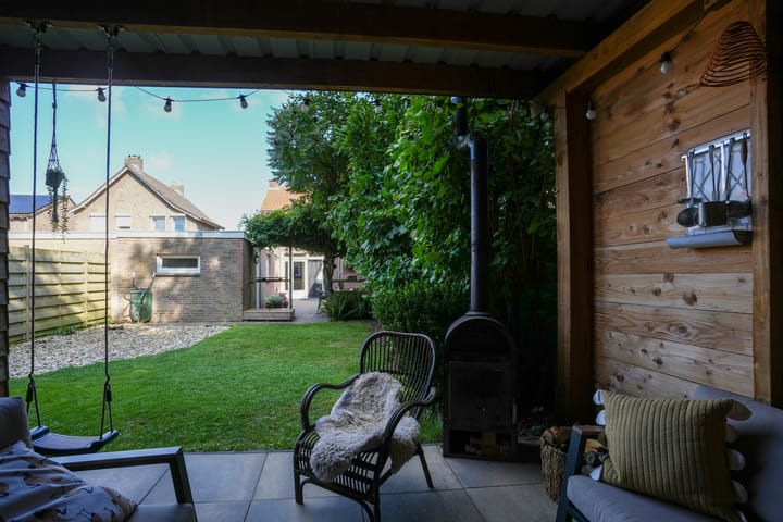 Foto 43 van Burg Strijkersstraat 7