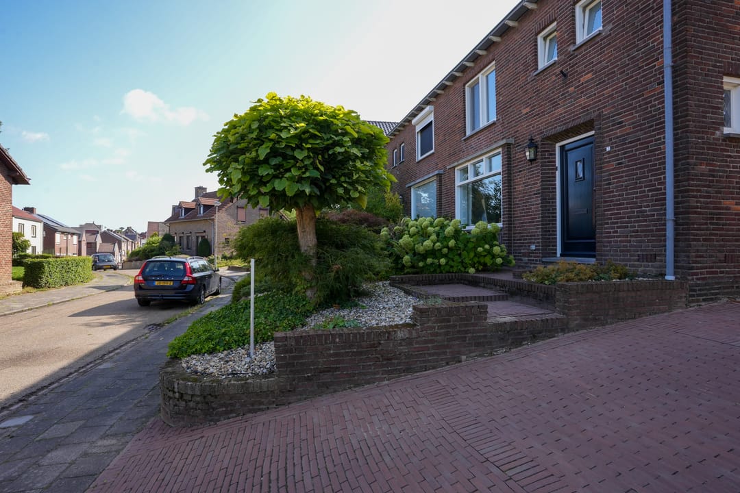 Foto 47 van Burg Strijkersstraat 7