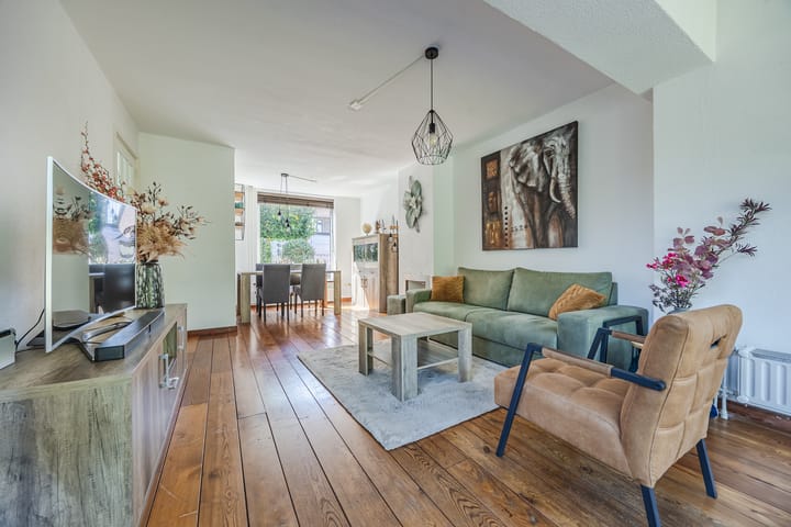 Photo 4 of Julianastraat 7