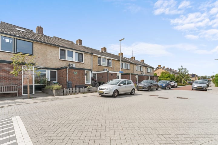 Foto 43 van Sperwerstraat 25