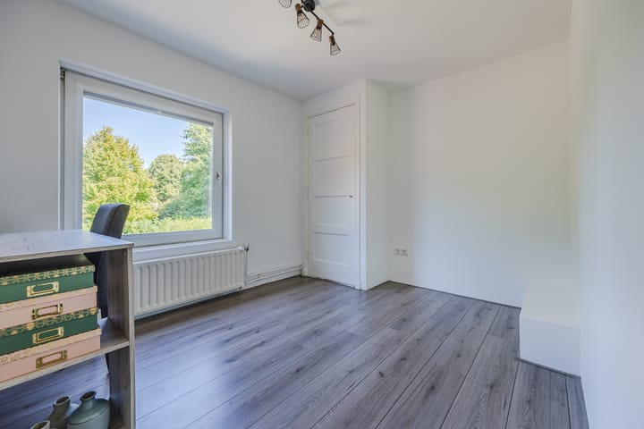 Photo 25 of Julianastraat 7