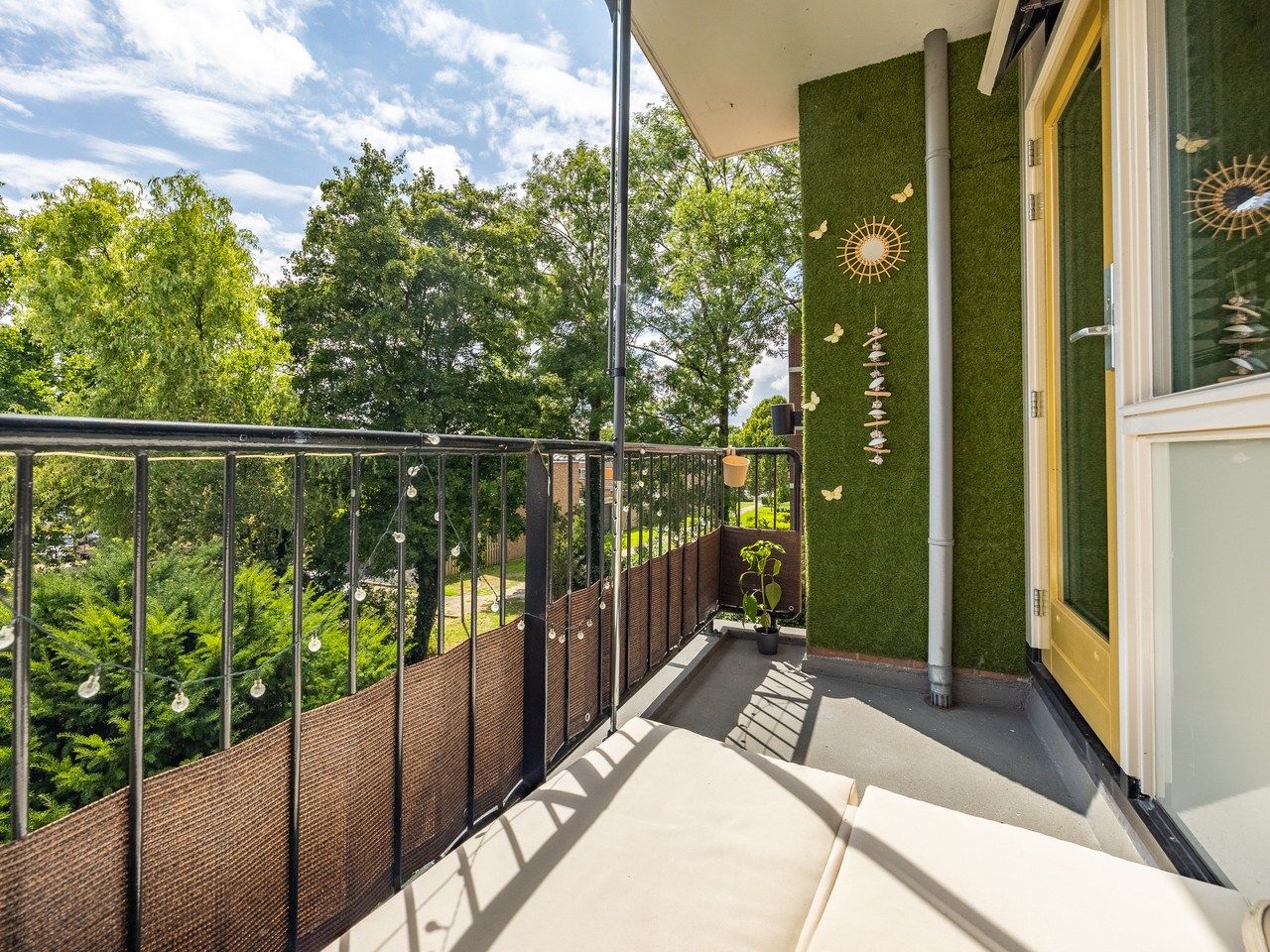 Foto 12 van Van Uvenweg 132-I