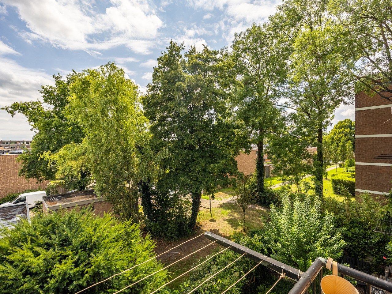 Foto 14 van Van Uvenweg 132-I