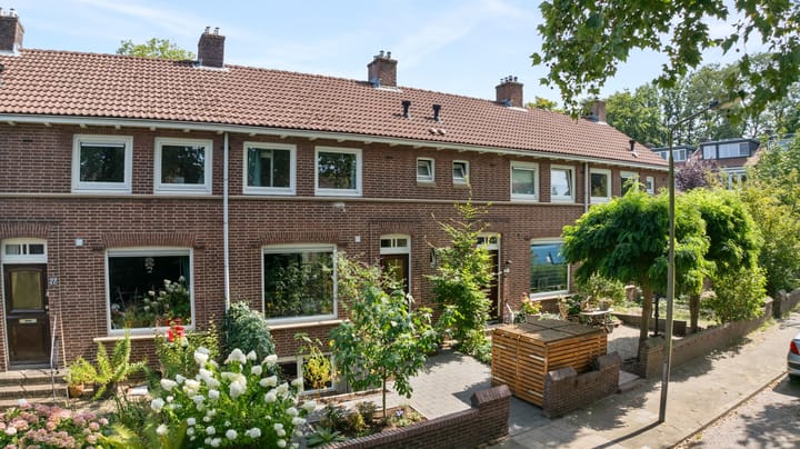 Photo 2 of Corduwenerstraat 79