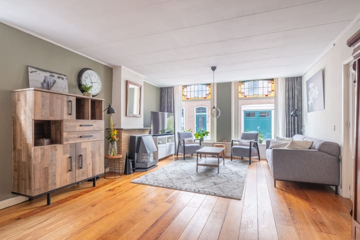 Foto 18 van Voorstraat 3