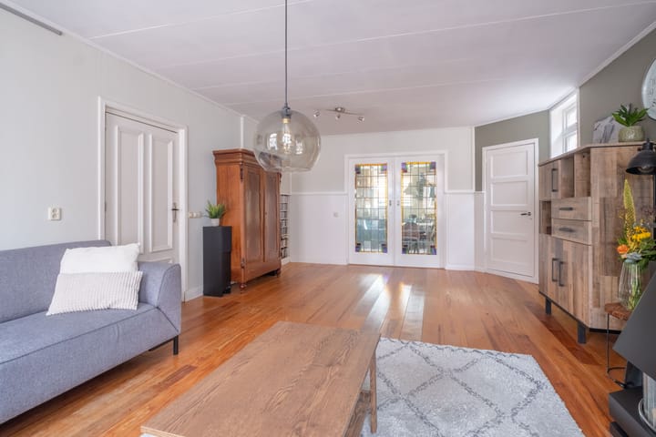 Foto 22 van Voorstraat 3