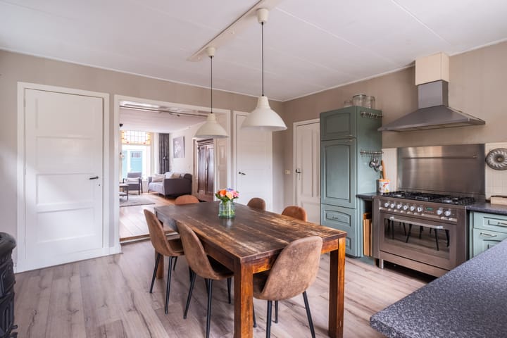 Foto 30 van Voorstraat 3