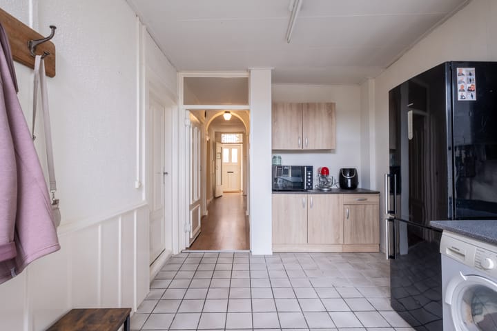 Foto 33 van Voorstraat 3