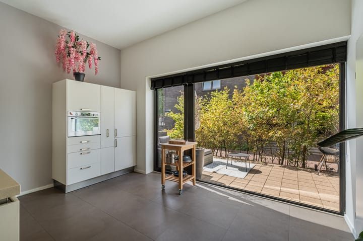 Foto 8 van Cor van Weelehof 1