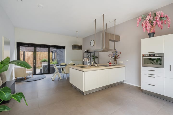 Foto 9 van Cor van Weelehof 1