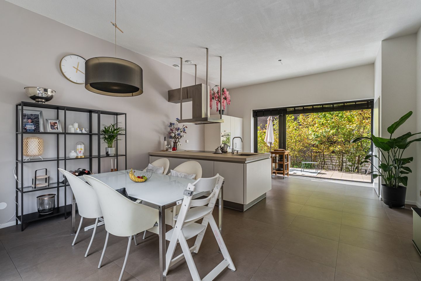 Foto 14 van Cor van Weelehof 1