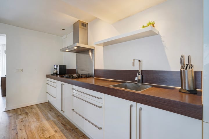 Foto 3 van Naaldwijkseweg 156