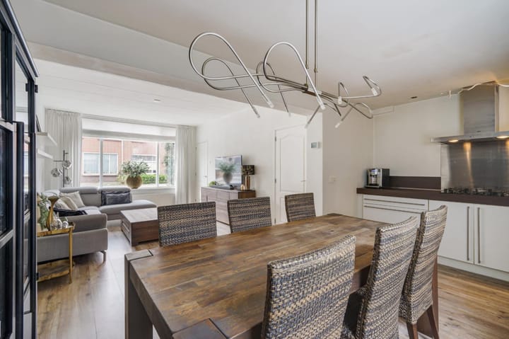 Foto 15 van Naaldwijkseweg 156