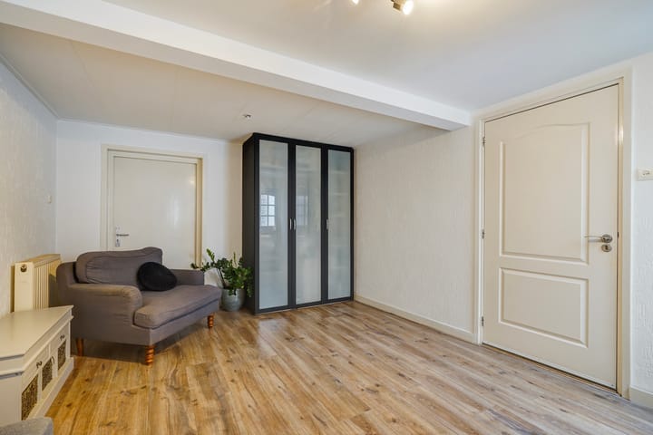 Foto 26 van Naaldwijkseweg 156