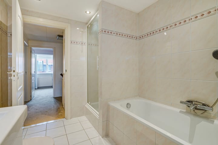 Foto 42 van Naaldwijkseweg 156