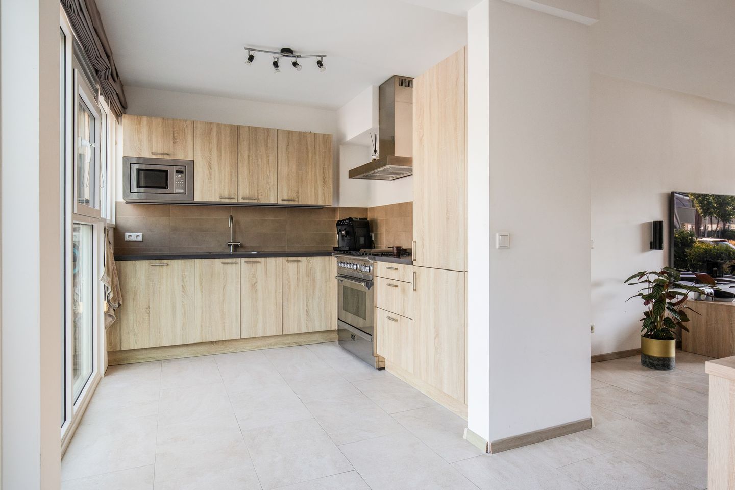 Photo 4 of Gozewijnstraat 16