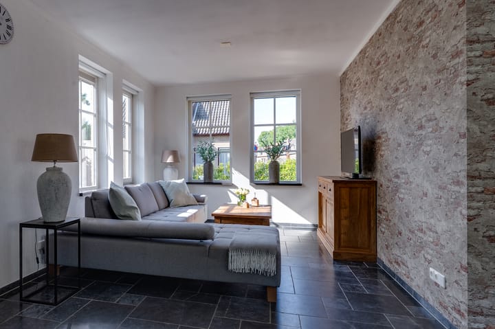 Foto 15 van Weesmolenstraat 6