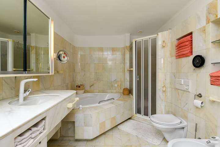 Photo 40 of Hilversumsestraatweg 5-A