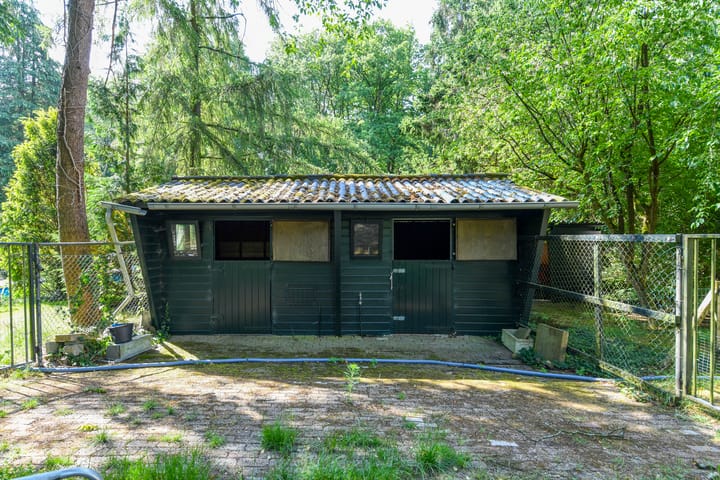 Photo 81 of Hilversumsestraatweg 5-A