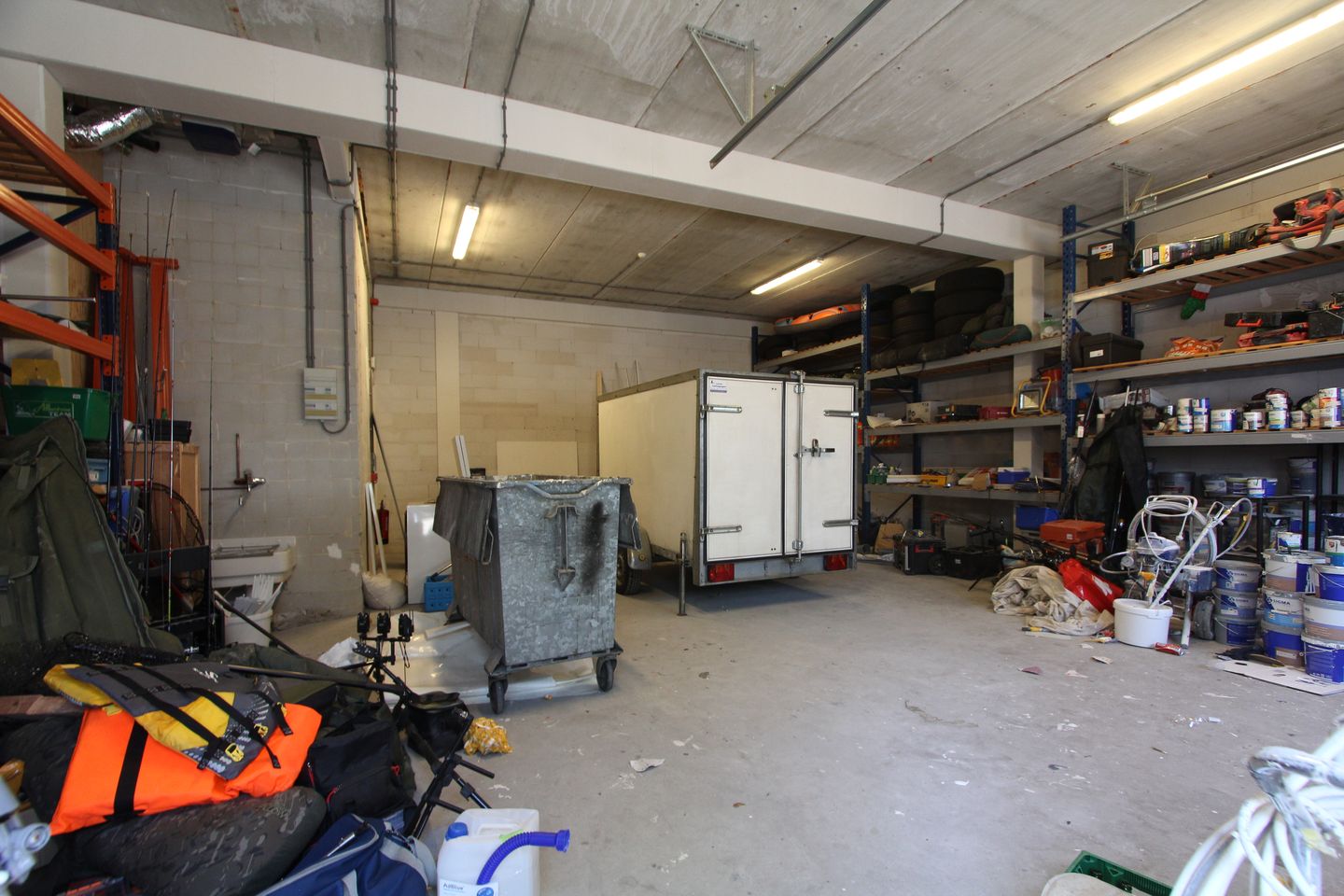 View photo 2 of Waarderweg 33-B2