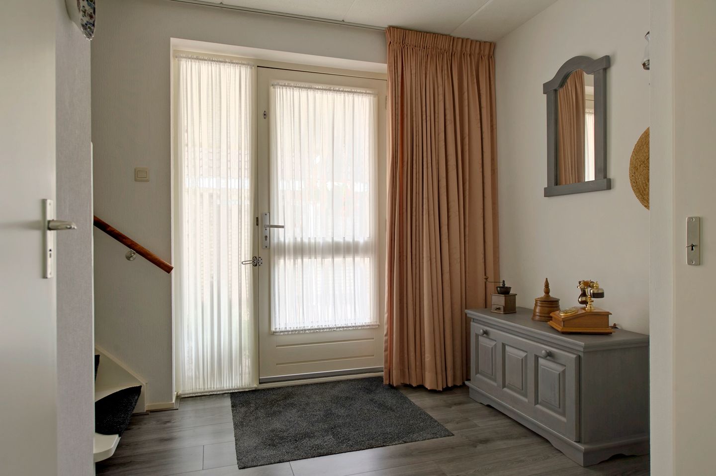 Foto 5 van Fluitekruid 27