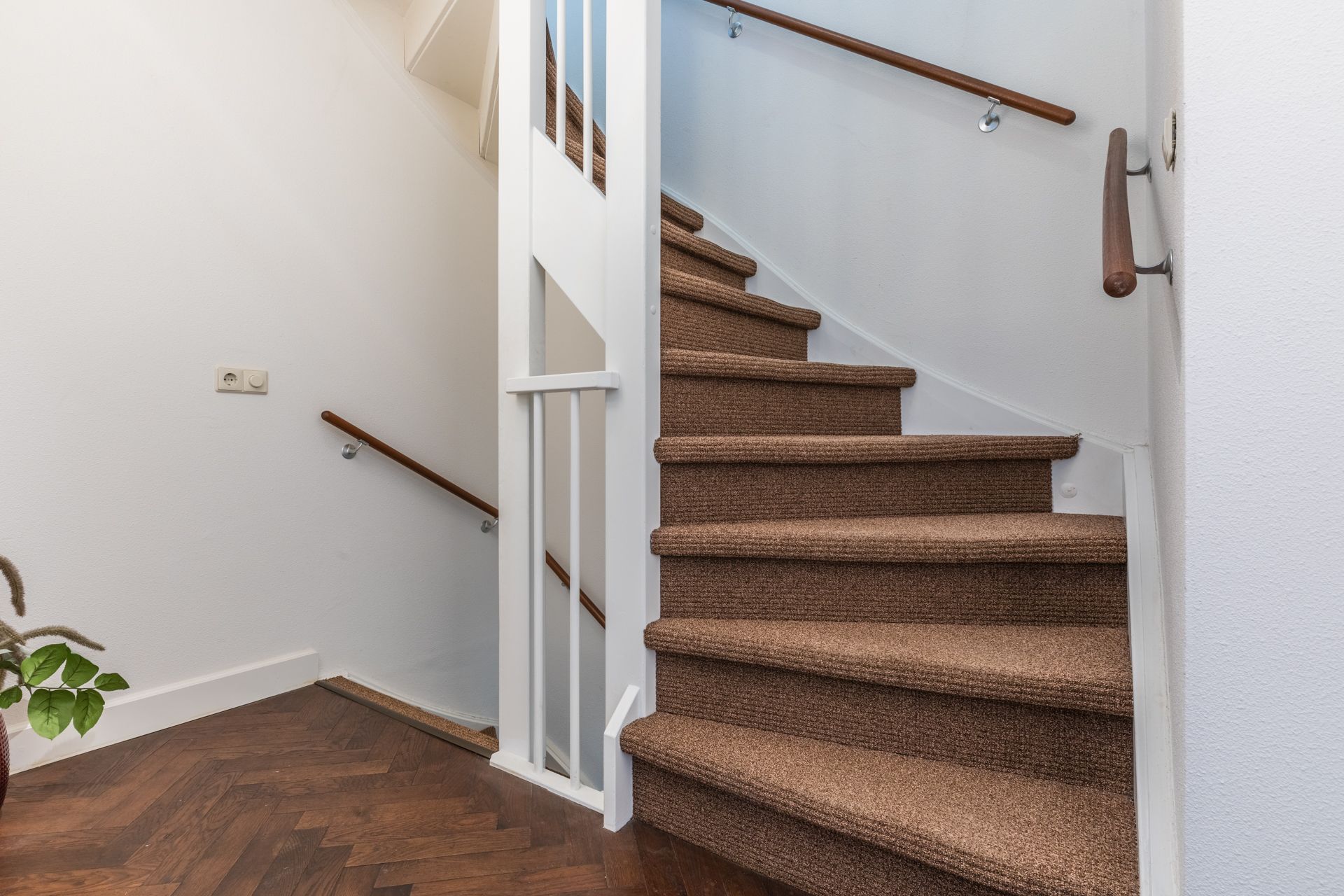 Foto 30 van Tapeind 23