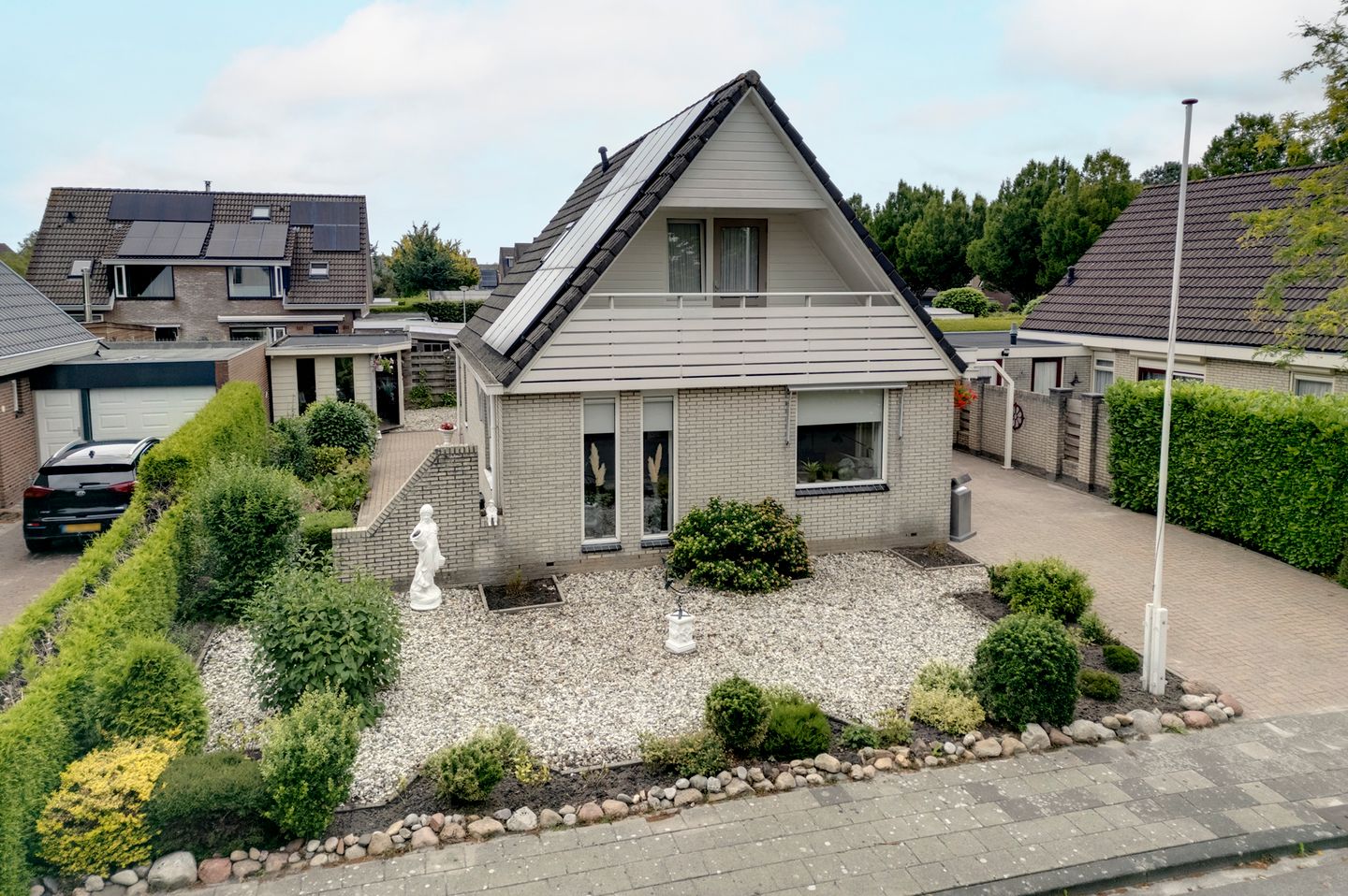 Foto 35 van Fluitekruid 27