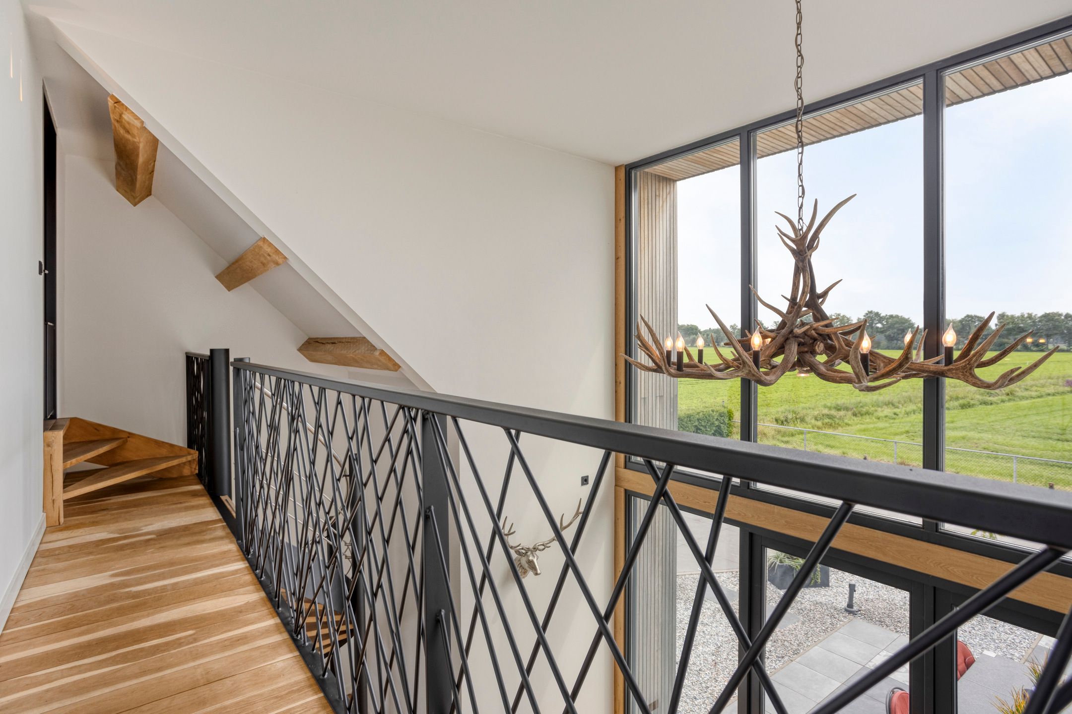 Foto 21 van Rouwstraat 1