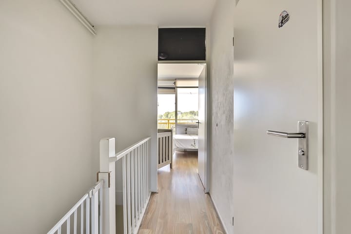 Photo 14 of Dokter van Stratenweg 331