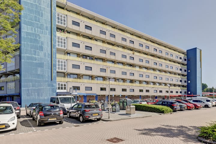 Photo 31 of Dokter van Stratenweg 331