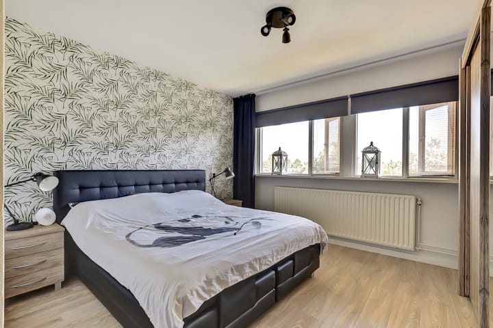 Photo 16 of Dokter van Stratenweg 331