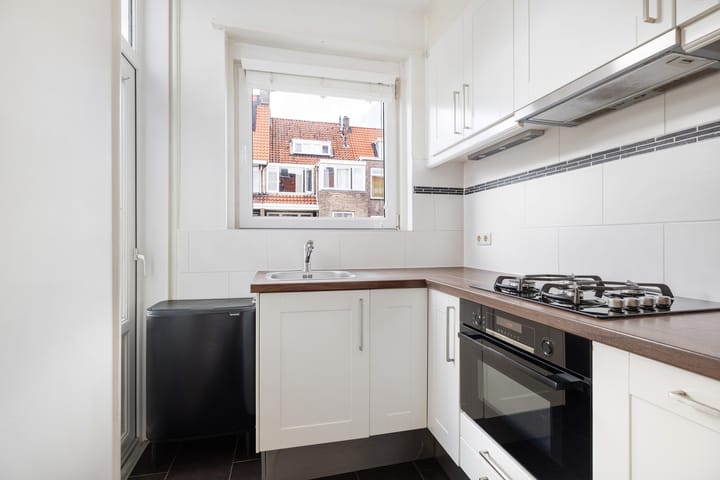 Foto 10 van Duizendschoonstraat 41-A