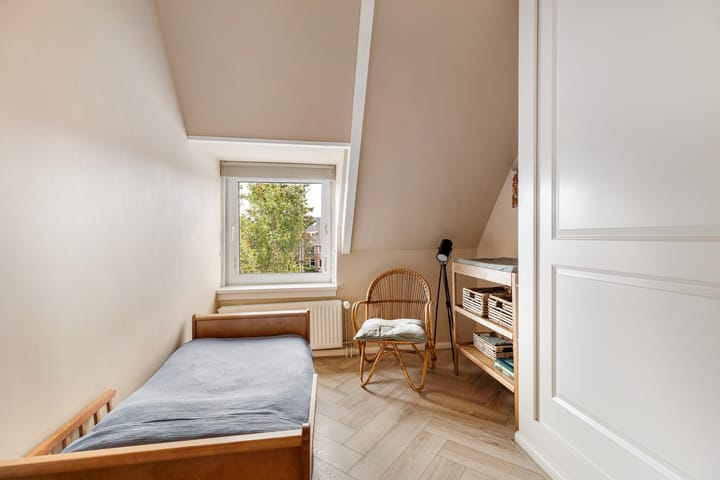 Foto 19 van Duizendschoonstraat 41-A