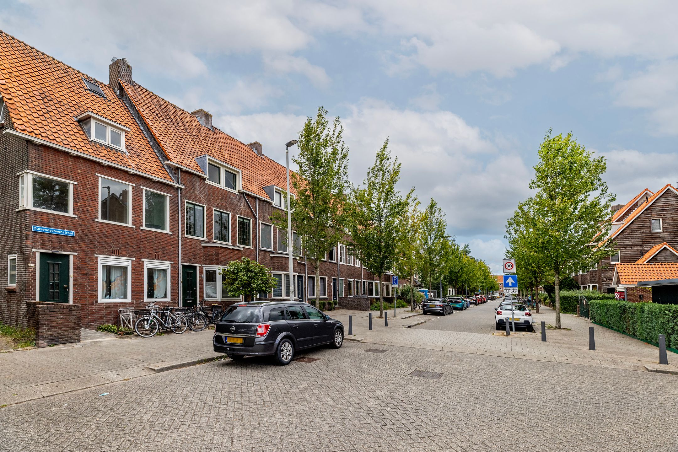 Foto 45 van Duizendschoonstraat 41-A