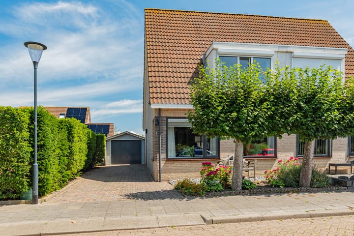 Foto 3 van Oosterscheldestraat 1