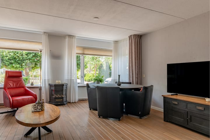 Foto 10 van Oosterscheldestraat 1