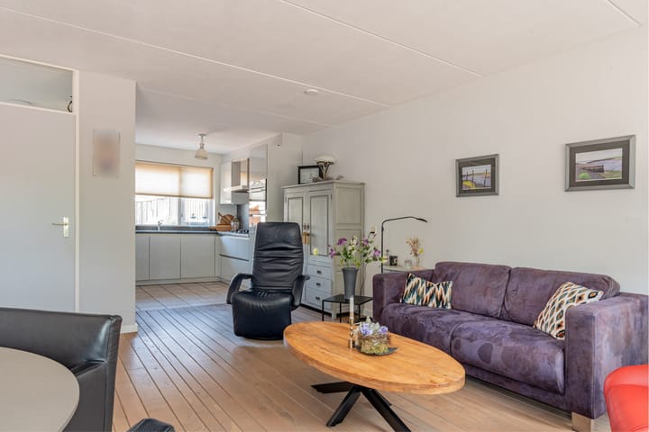 Foto 11 van Oosterscheldestraat 1